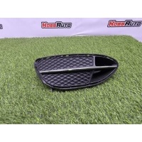 Решетка в бампер Mercedes-Benz E-Class W212 A2128852722