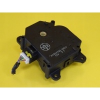 Моторчик вентилятора обогревателя mitsubishi кольт ae063700 - 8860 nr460