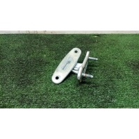 петля двери Mercedes Benz W204 2007-2015 2013 A2047201537