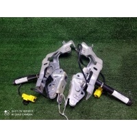 петля капота Mercedes-Benz A-Class W176 2012-2018 2014 1768800328