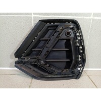 Решетка в бампер левая AUDI Q3 F3 83A807681D9B9