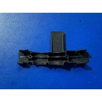Уплотнитель капота Mercedes C W205 2018 A2058317700