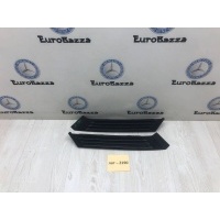 Решетка вентиляционная заднего крыла Mercedes W201 Mercedes W201 C 1982-1993 A2016980189