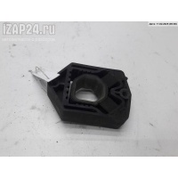 Кронштейн радиатора Skoda Octavia mk2 (A5) 2008 1k0121367