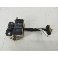 Ограничитель открывания двери передней Перед. Прав. Mercedes W203 (C) 2004 203720016