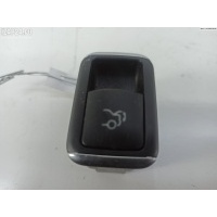 Кнопка открывания багажника Mercedes W212 (E) 2010 2049055602
