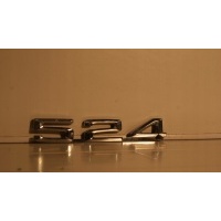 Bmw e28 эмблема 524