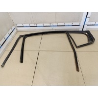 Уплотнитель стекла двери Chevrolet Cruze 2009-2016 42490956