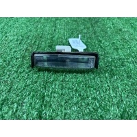 подсветка номера Toyota Yaris Verso 2000 8127030290