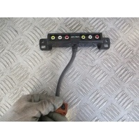 Вход разъем aux peugeot 5008 i 09 - 13r 9667112277