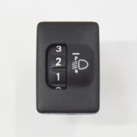 Toyota yaris xp130 переключатель регулирования высоты фар 8415202080 2