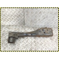 Балка под КПП Toyota Avensis 2 2004
