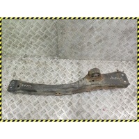 Балка под КПП Toyota Avensis 1 1998
