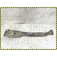 Балка под КПП Nissan Primera 11 1997
