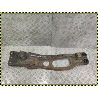 Балка под КПП Mazda 626 GE 1995