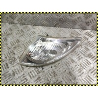 Поворотник левый Mazda Premacy 1 2000