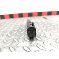 Форсунка Hyundai i20 2012 28332705,338002a650