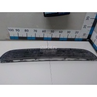 Решетка в бампер Citroen-Peugeot Partner Tepee (B9) (2008 - 2018) 7414ZN