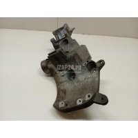 Кронштейн генератора Renault Sandero (2009 - 2014) 688300553R
