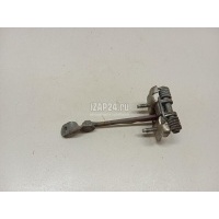 Ограничитель двери Renault Sandero (2009 - 2014) 804305879R