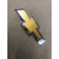 Эмблема значек camaro 84233235 крыло передняя