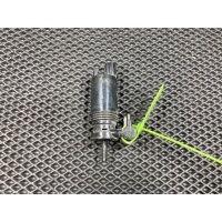 Насос (моторчик) омывателя стекла Land Rover Range Rover Sport 2 2017 1042518001,LR079904