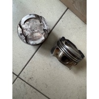 Поршень BMW X5 G05 2021 11258681079,8681079,1947868107902