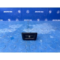 Кнопка закрытия багажника BMW 530 F11 2011 9162644