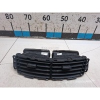 Дефлектор воздушный Hyundai-Kia Solaris (2010 - 2017) 974104L000