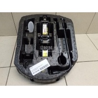 Домкрат Chrysler Grand Cherokee (WK2) 2010 68332817AA