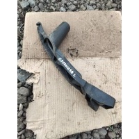 Кронштейн крепления бампера переднего Volkswagen Golf 5 2005 1k0807889
