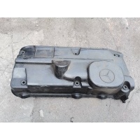 Крышка двигателя Mercedes-Benz Sprinter Mercedes-Benz Sprinter W903 A6110162824