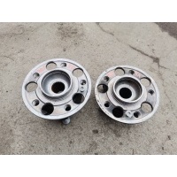 Ступица задняя Mercedes-Benz C-класс W205 Mercedes-Benz C-класс W205/S205/C205/A205 (2014—2018) W205 A2053570400