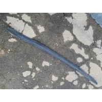 Уплотнитель капота Mercedes A W176 Mercedes-Benz A-класс W176 (2012—2015) W176 2015 A1768310042