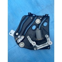 Стеклоподъемник задний левый Mercedes SL R230 Mercedes-Benz SL-класс R107 (1971—1989) R230 A2306700103