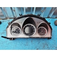 Приборная панель Mercedes C W204 Mercedes-Benz C-класс W204/S204 (2006—2011) W204 2009 A2049004402