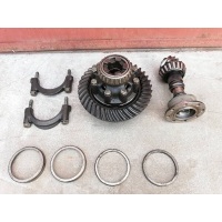 Редуктор передний A4613300039 Mercedes-Benz G-Class W463 Mercedes-Benz G-класс W463 (1990—2006) W463 A4613300039