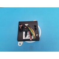 Блок предохранителей, реле переднее A2115452132 Mercedes-Benz E-Class 2003 W211 647.961 2.7 Mercedes-Benz E-класс W211/S211 (2002—2006) W211 2003 A2115452132