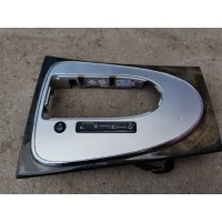 Накладка декоративная A2116802436 Mercedes-Benz E-Class 2003 W211 647.961 2.7 Mercedes-Benz E-класс W211/S211 (2002—2006) W211 2003 A2116802436