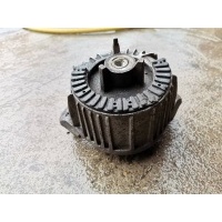 Подушка двигателя A2042400317 Mercedes-Benz C-Class 2009 W204 651.911 Mercedes-Benz C-класс W204/S204 (2006—2011) W204 2009 A2042400317