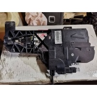 Крепление ручки двери правая передняя A2217600634 Mercedes-Benz S-Class W221 Mercedes-Benz S-класс W221 (2005—2009) W221 A2217600634