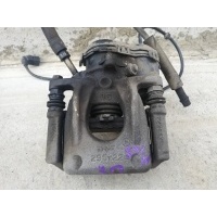 Суппорт тормозной справа сзади A0004233481 Mercedes-Benz GLA-Class 2017 X156 270.920 Mercedes-Benz GLA-класс X156 рестайлинг (2017—2020) X156 2017 A0004233481