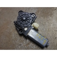 Моторчик стеклоподъемника слева сзади A2038202942 Mercedes-Benz C-Class W203 Mercedes-Benz C-класс W203/S203/CL203 рестайлинг (2004—2008) W203 A2038202942