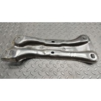 Кронштейн КПП Mercedes C/W202 1993-2001 A2022420701