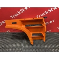 Корпус подножек правый 2023г Shacman SX4188YY381 DZ16251242022