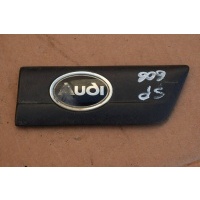 молдинг крыла Audi 100 C4 1993