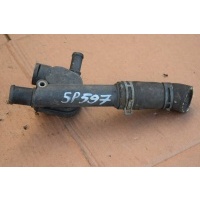 Фланец (тройник) системы охлаждения Volkswagen Golf 4 2002 038121133