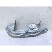 Кронштейн крыла Peugeot Traveller 1 2016- 9808757680