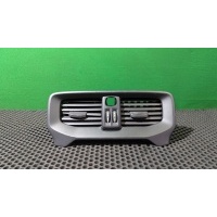 Дефлектор обдува салона Volvo V40 2 2012 313702, 1284618