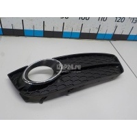 Решетка в бампер правая VAG A5/S5 [8F] Cabrio (2010 - 2016) 8T0807682